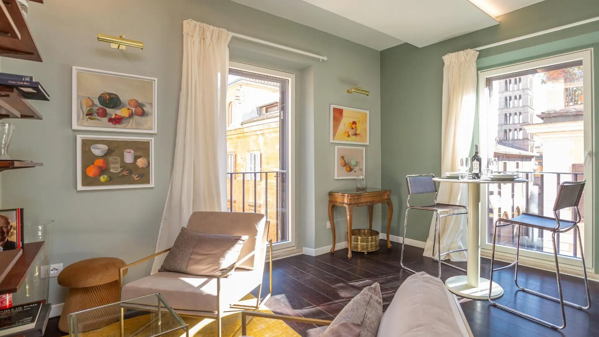 Chic Spanish Steps Retreat Рим 0*,  Италия
